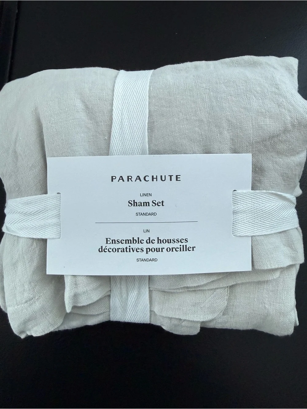 Parachute nwt ships
